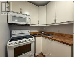 2 - 1303 Bloor Street W, Toronto, ON M6H1P1 Photo 10