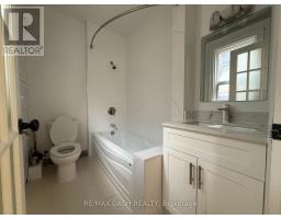 2 - 1303 Bloor Street W, Toronto, ON M6H1P1 Photo 14