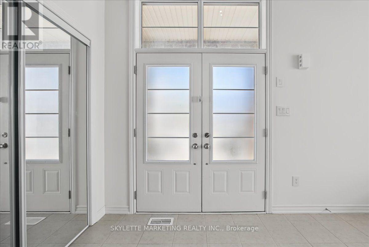 1 CRANLEY ROAD, East Gwillimbury (Sharon) — photo 10