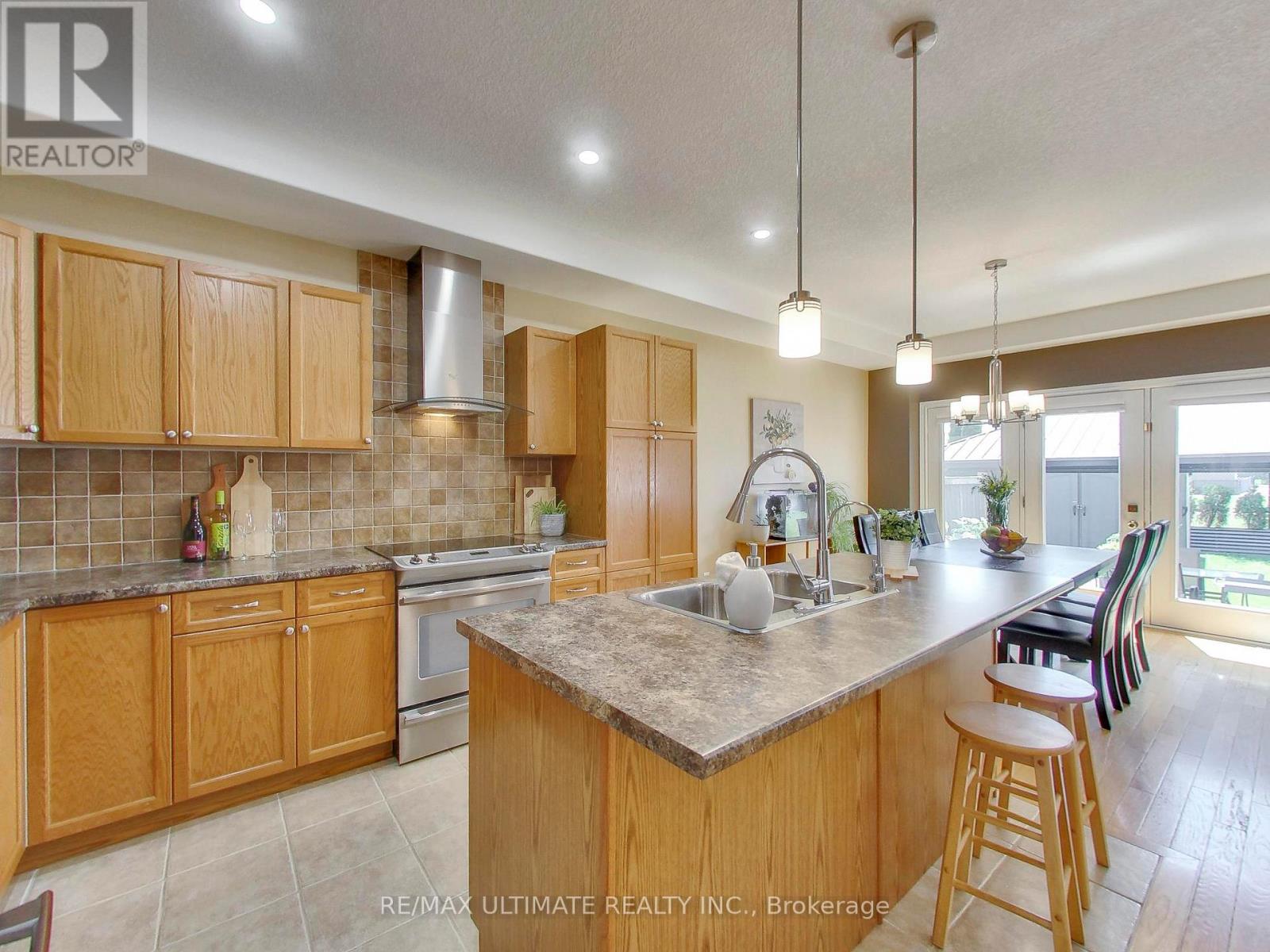 152 GRAY AVENUE, New Tecumseth (Alliston) — photo 11