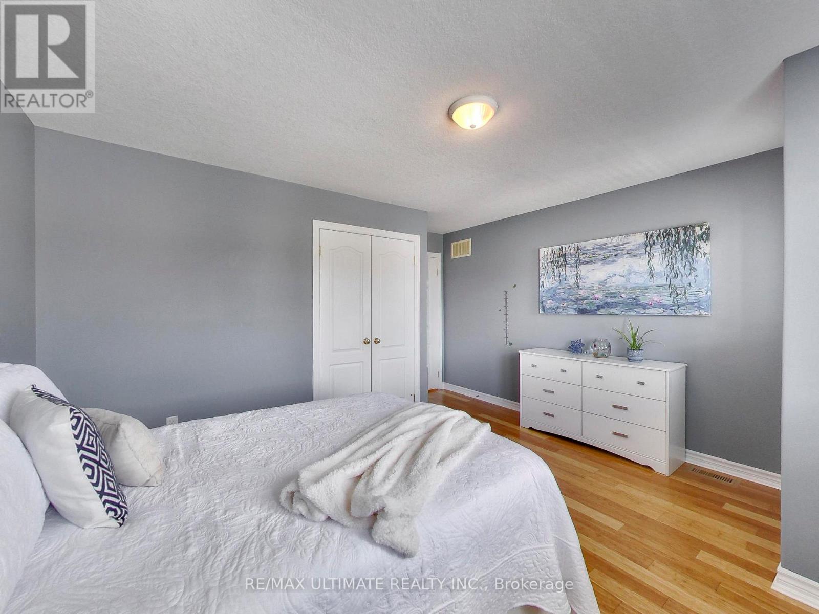 152 GRAY AVENUE - Image 27