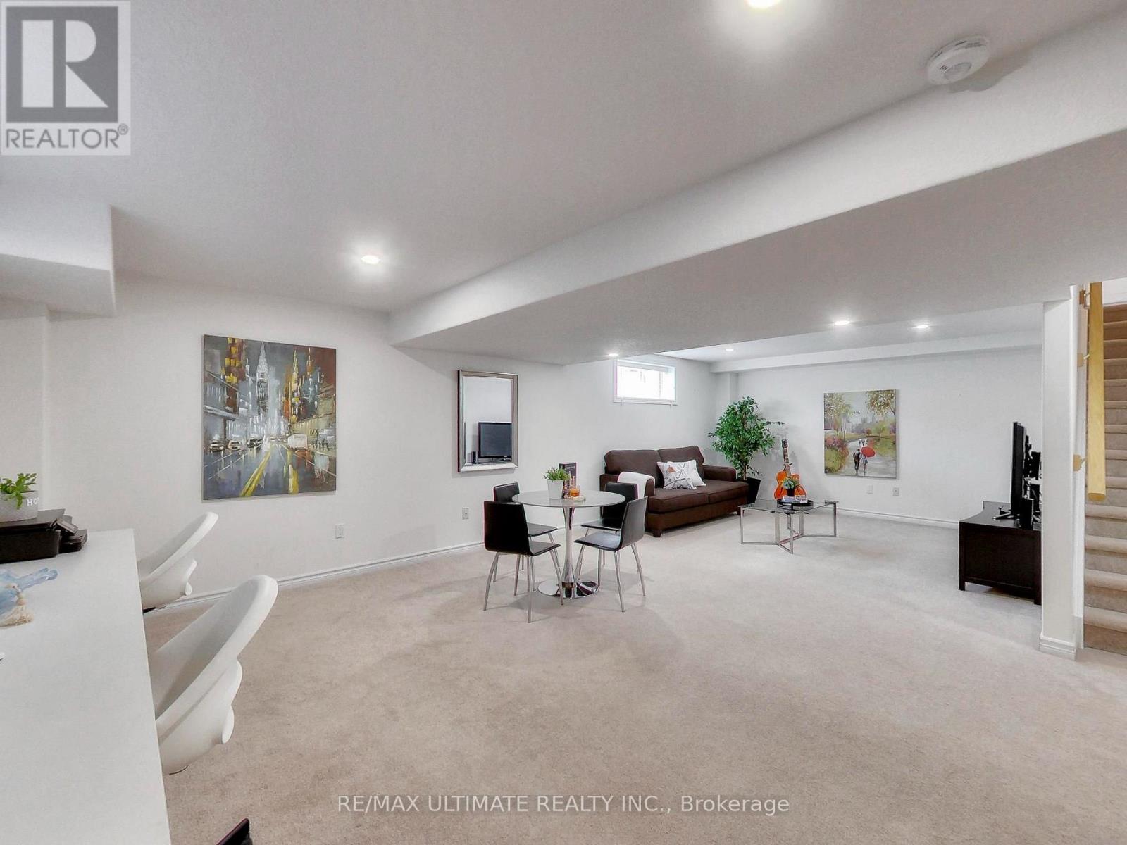 152 GRAY AVENUE - Image 29