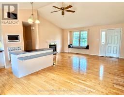 82 Columbia Avenue, South Stormont, ON K0C1P0 Photo 7