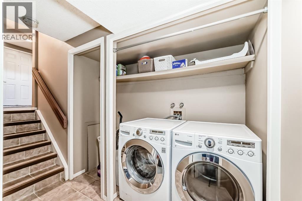 407 Point Mckay Garden NW - photo 26