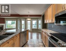 184 Sunterra Heights, Cochrane, AB T4C1W7 Photo 15