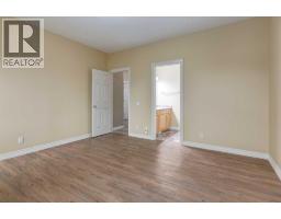 184 Sunterra Heights, Cochrane, AB T4C1W7 Photo 25