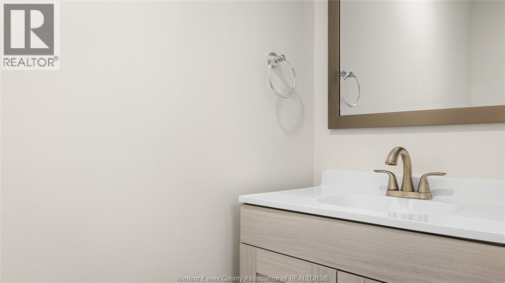 2605 SEMINOLE Unit# UNIT 2, Windsor — photo 11