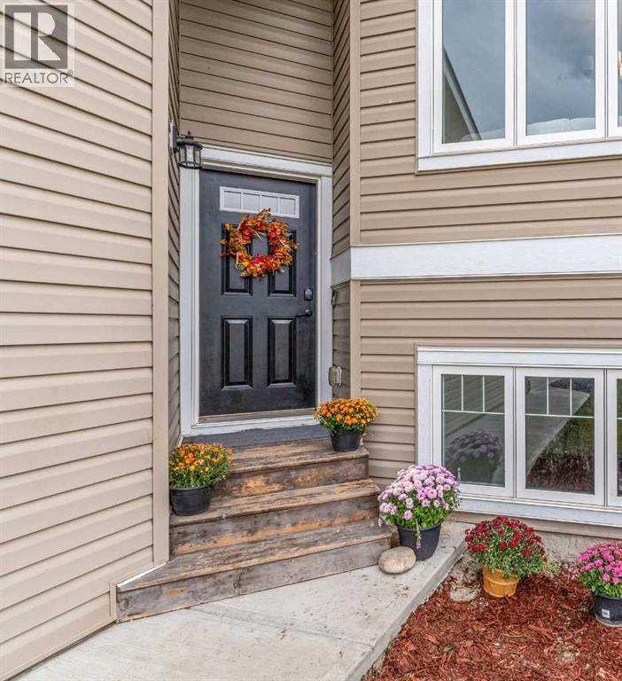 91 Valarosa Drive - 2