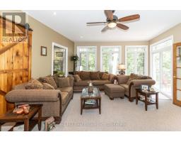 Bedroom 2 - 13-1630 Muskoka District Road 38 Road, Muskoka Lakes, ON P0C1A0 Photo 9