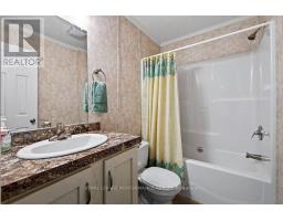 16 Eastgate Avenue, Ottawa, ON K2H7S2 Photo 26