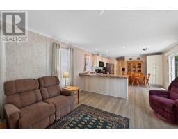 16 Eastgate Avenue, Ottawa, ON K2H7S2 Photo 9