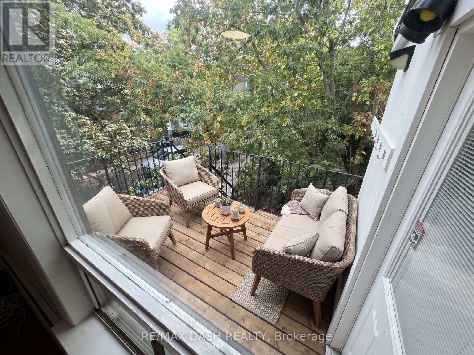 3 - 1303 BLOOR STREET W, Toronto (Dufferin Grove) — photo 2