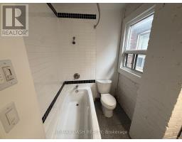3 - 1303 Bloor Street W, Toronto, ON M6H1P1 Photo 12