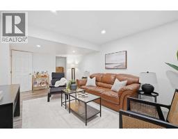 44 Cedarwood Bay Sw, Calgary, AB T2W3H7 Photo 27