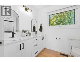 44 Cedarwood Bay Sw, Calgary, AB T2W3H7 Photo 20