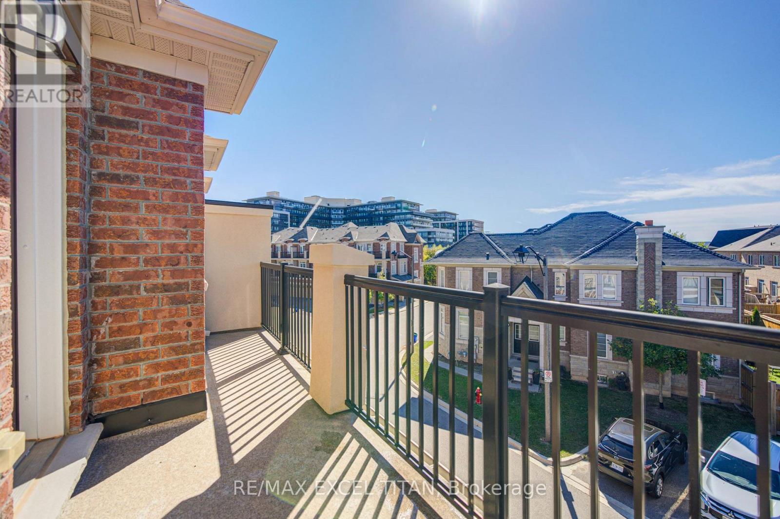 3038 GEORGE SAVAGE AVENUE - 21