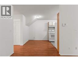 Dining room - 4202 Alexis Park Drive Unit# 221, Vernon, BC V1T6H3 Photo 8