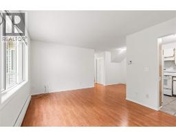 Living room - 4202 Alexis Park Drive Unit# 221, Vernon, BC V1T6H3 Photo 7