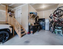 Mud room - 47 Adelaide Co, Spruce Grove, AB T7X2V4 Photo 9