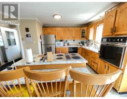 Kitchen - 451 Joyal Drive, Temiskaming Shores, ON P0J1K0 Photo 8