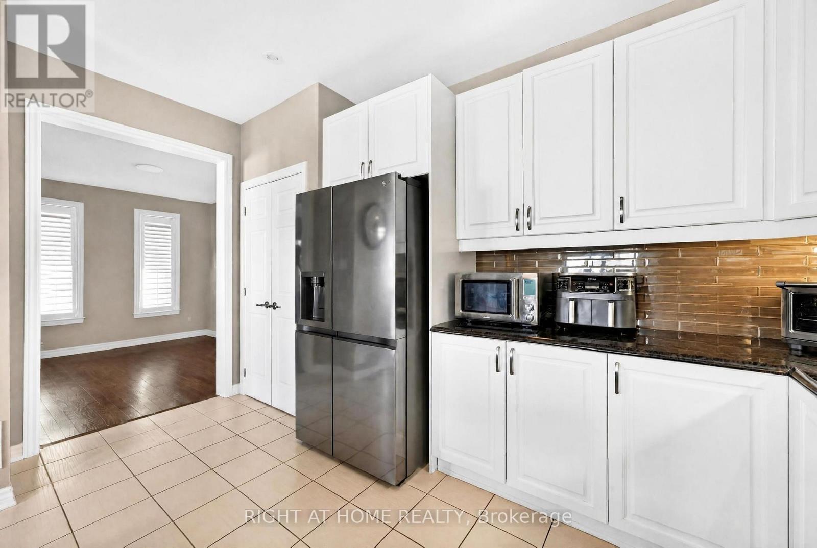31 SUMMITVIEW DRIVE, Ottawa — photo 8