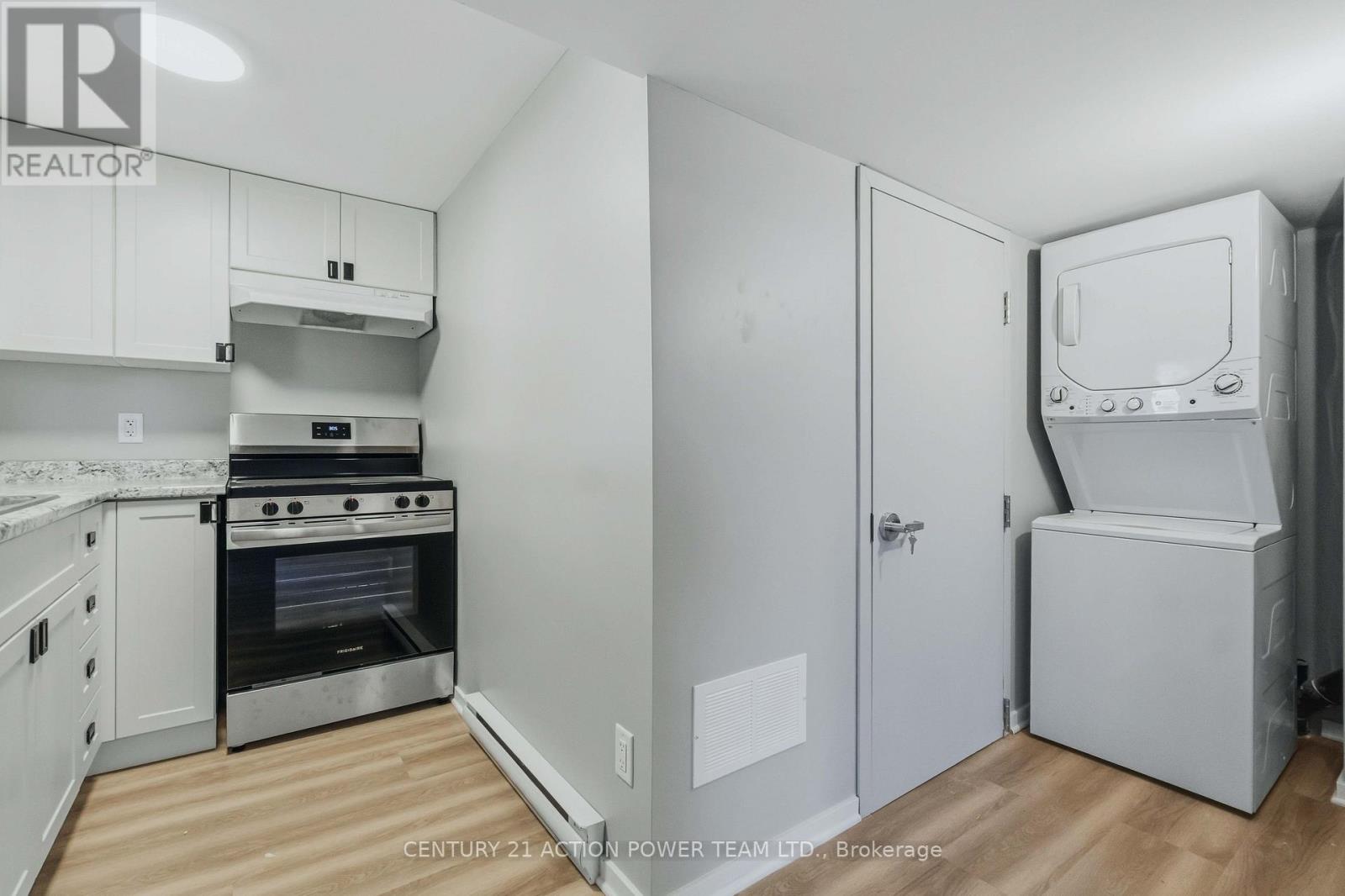 B - 1936 LONGMAN CRESCENT, Ottawa — photo 10