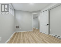 B - 1936 Longman Crescent, Ottawa, ON K1C5G6 Photo 16