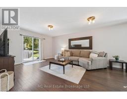 106 Bellamy Crescent, Centre Wellington, ON N1M3S6 Photo 18