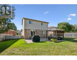 106 Bellamy Crescent, Centre Wellington, ON N1M3S6 Photo 27