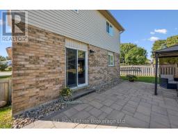 106 Bellamy Crescent, Centre Wellington, ON N1M3S6 Photo 29
