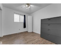 1545 49a St Nw, Edmonton, AB T6L6Y6 Photo 9