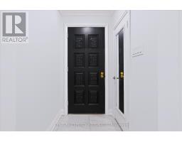 1503 Lochlin Trail, Mississauga, ON L5G3V6 Photo 9