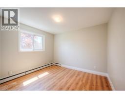 158 Erb Street E Unit# 32, Waterloo, ON N2J1M4 Photo 8