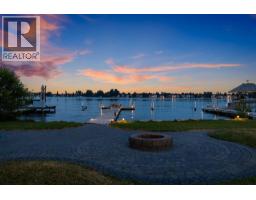 692 West Chestermere Drive - photo 2