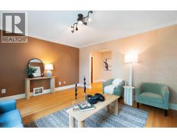 3pc Bathroom - 229 11 Avenue Ne, Calgary, AB T2E0Y9 Photo 8