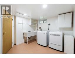 229 11 Avenue Ne, Calgary, AB T2E0Y9 Photo 35