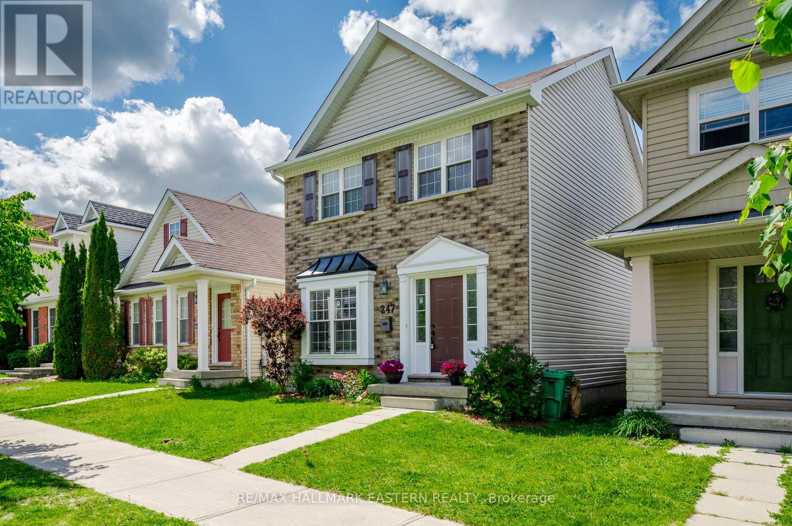 247 BOWEN DRIVE, Peterborough (Northcrest Ward 5) — photo 4