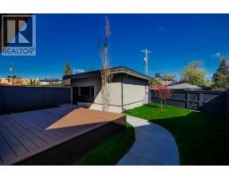 3B Willow Crescent SW - photo 29
