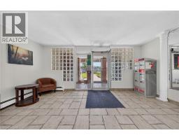 Living room - 851 Queenston Road Unit# 604, Stoney Creek, ON L8G1B4 Photo 8