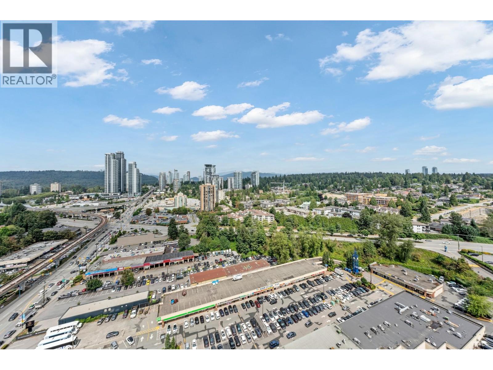 21XX 318 ALDERSON AVENUE, Coquitlam - Image 1
