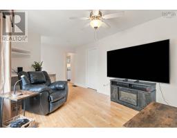 104 Lakeview Avenue, Middle Sackville, NS B4E3B5 Photo 10