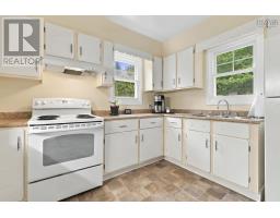 104 Lakeview Avenue, Middle Sackville, NS B4E3B5 Photo 12