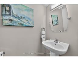 30 Masters Crescent, Georgian Bay, ON L0K1S0 Photo 19