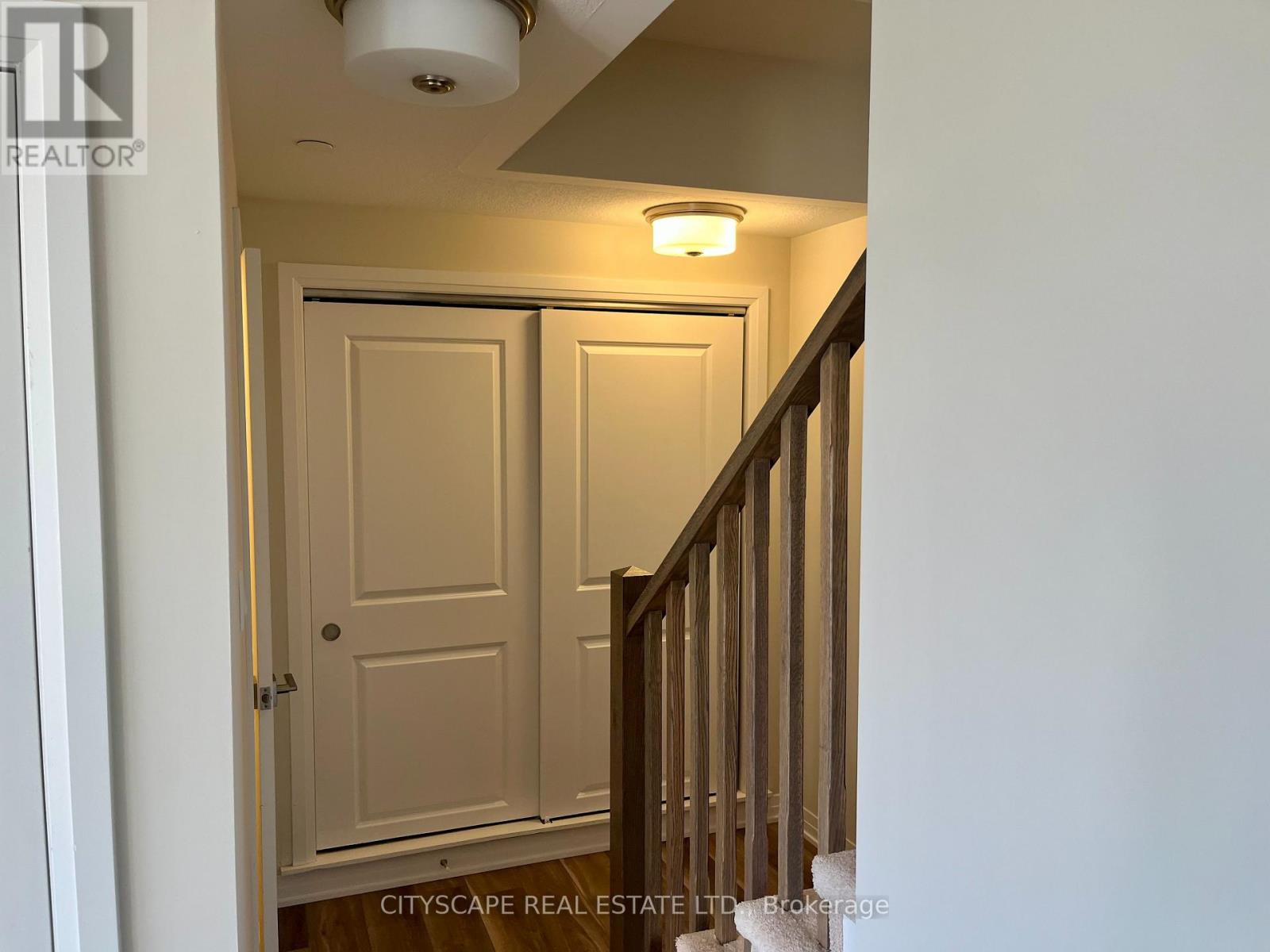 941 NORTH WATERDOWN DRIVE, Hamilton (Waterdown) — photo 8