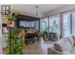 1409 - 70 Distillery Lane, Toronto, ON M5A0E3 Photo 10