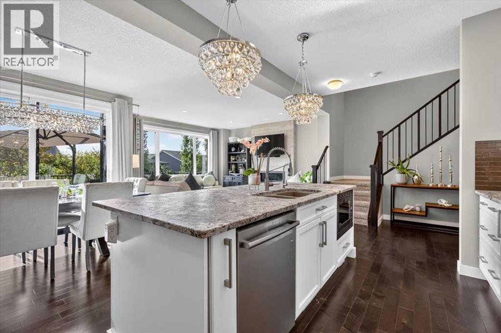 90 Cranbrook Crescent SE - 13