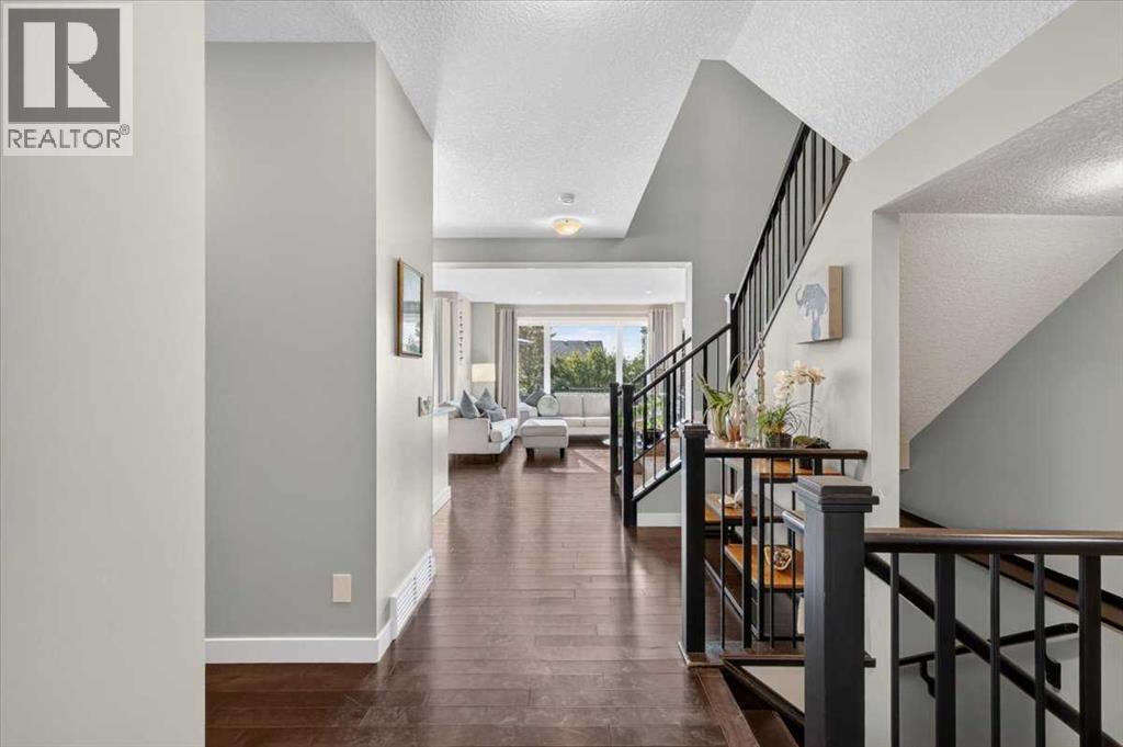 90 Cranbrook Crescent SE - 6