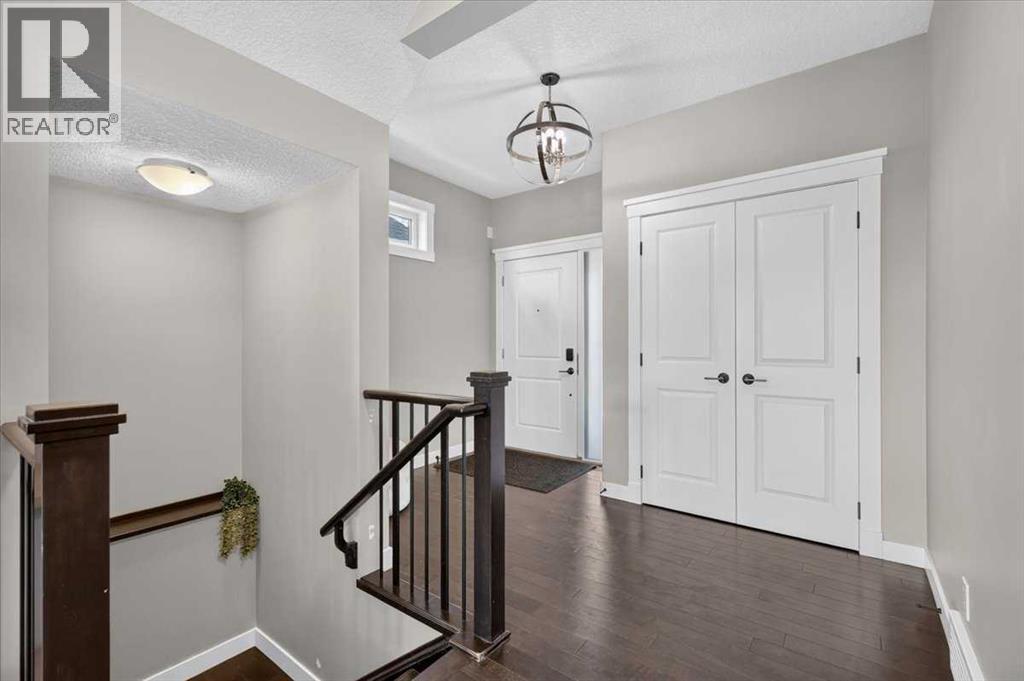 90 Cranbrook Crescent SE - 4