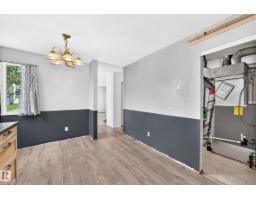 290 Lancaster Tc Nw, Edmonton, AB T5X5T7 Photo 9