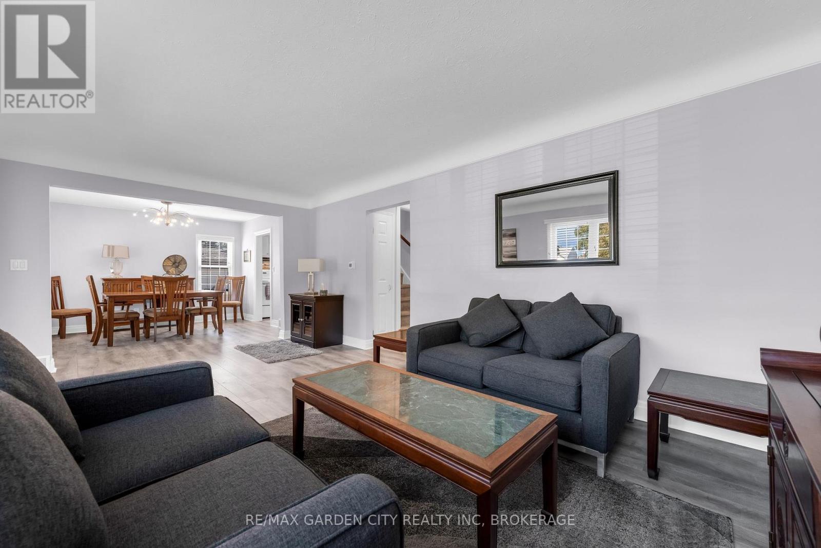 4 MANOR ROAD, St. Catharines (Vine/Linwell) — photo 5